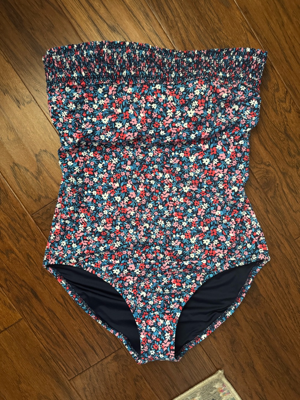 Draper James x Lands' End Chlorine Resistant Bandeau One Piece Swimsuit 12